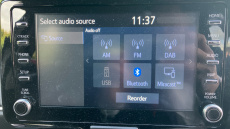 Toyota Yaris 1.5 Hybrid Design 5dr CVT Hybrid Hatchback
